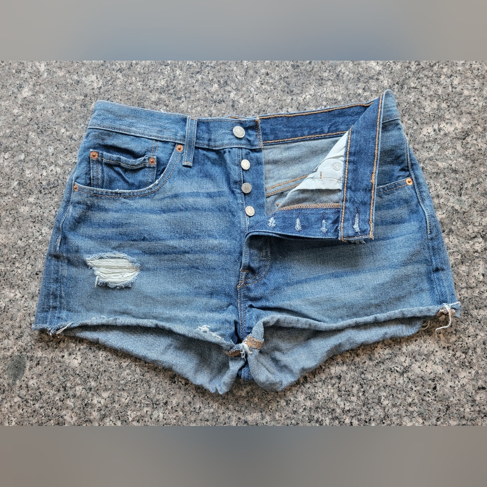 Levi's 501 31 12 L Blue Distressed Jean Shorts